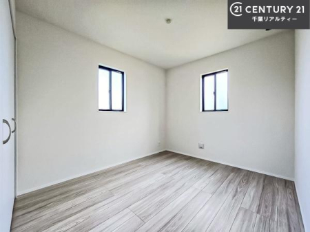 �q������ �|���o�������Ȃ��m���͎q�������ɍœK�ł��I
�Q�ʍ̌��ɂ��Ȃ��Ă��肵�������������̂ŉ��K�ɂ��߂������������܂��I