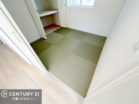 �a�� ���r���O�Ɨאڂ����a���ł��I�Ǝ��̋x�e�X�y�[�X��L�b�Y�X�y�[�X�Ƃ��Ċ��p����̂��悳�����ł��ˁI
�a���̎g�����͖�����I