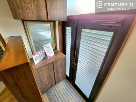 ���� �V���[�Y�{�b�N�X�t���Ȃ̂ŁA���ւ��Еt�����|�������₷���ł��I

