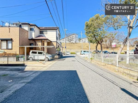 �O�ʓ��H�܂ތ��n�ʐ^ ���ӊ���A���q�l�̂���]�ɍ������������ꏏ�ɂ��ē���v���܂��B�Z��[���A�h�o�C�U�[�ɂ�邲���k������܂��B���Ђ͂��₢���킹�ɑ��Ή����܂��I���҂������܂���I