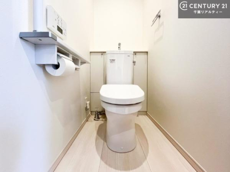 �g�C�� �������֍��ɂ��A�~��͕֍����g�����ł���̂ŗ₽���֍��ɍ��炸�ɍςފ������d�l�ł��I