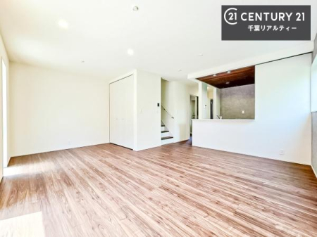 ���r���O �L�X�_�C�j���O�X�y�[�X�I������肨�H���B�΂��������y�������Ԃ��߂����܂��B���X�̔���������܂��I