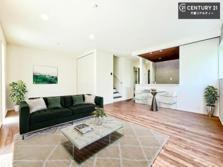 ���r���O �Ƌ��CG�p�[�X�ł��B�S�n�ǂ����r���O�͉Ƒ������R�ƏW�܂�܂��B�Ƒ��c�R�̎��Ԃ����������ł��B���Ƒ��ƁA����w�[���������Ԃ��߂��������ł��ˁB