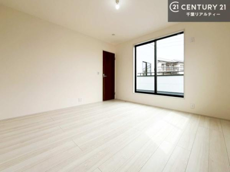 �Q�� �o���R�j�[�ɖʂ��Ă���m���ł��B���邭�����肪����A���C����������ł��܂��I���N���āA�O�ɏo�Ĕw�L�т����[�ċz�����ǂ������}������邱�Ƃ��ł��܂��B