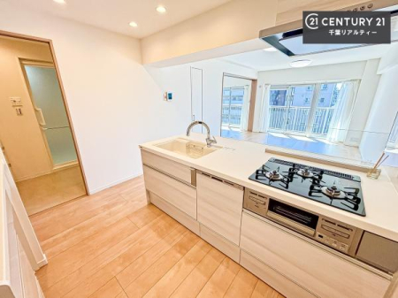 �L�b�`�� ���[�X�y�[�X���L�x�ŁA�����X�y�[�X���X�b�L���ƕЕt���Ђ�`�����p�ł��܂��I
���K�ɍ�Ƃ��ł��܂��I�����̗���������܂��I