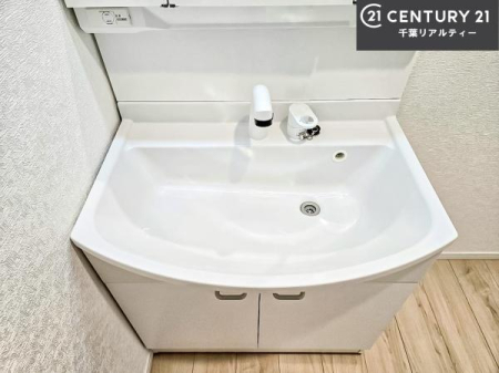 ���ʑ�E���ʏ� �[�����ʑ�{�E���́A�������˂ɂ����̂ł�����ꂪ�y�X�I���������ۂĂ܂��I
�L���C�Ȑ��ʏ��Ŏ��������̃��`�x�[�V�������オ��܂��ˁI