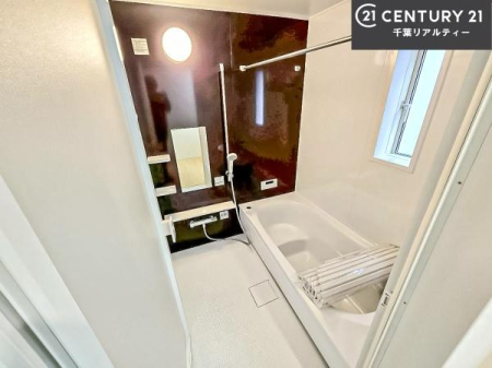 ���� �������������l�̕��͋C�̃o�X���[���́A�����o�Ă��ăo�X�^�C�����[���I
���d���撣���Ă��邲�J���ɂ��D�݂̍���̓����܂����āA�y����ł݂Ă͂������ł��傤���H