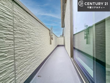 �o���R�j�[ �z������ǍD�ȃo���R�j�[�ł��I���ꂽ���ɂ͐�������n����J���I�Ȏ��Ԃ��y���߂܂��B