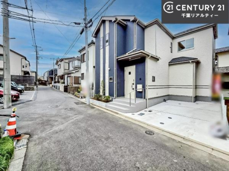 �O�ʓ��H�܂ތ��n�ʐ^ �O�ʓ��H��4���I�z����ǍD�ȗ��n�ł��B
�Ԍɓ��ꂪ���ȕ������S�ł��ˁB