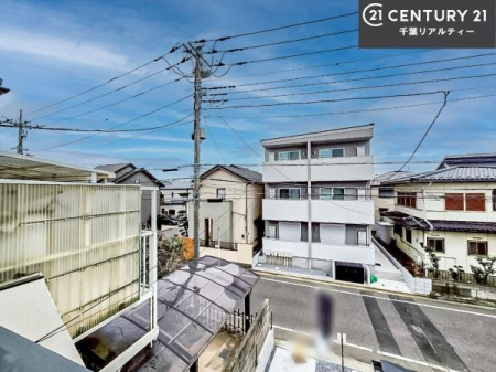 �Z�˂���̒��]�ʐ^ ������������Z��X�ł��I���͂ɂ͍����������Ȃ��A�󂪍L���J����������A�z�������傫���Ղ��邱�Ƃ�����܂���I�C�����̗ǂ������ʂ蔲����X���݂ł��I