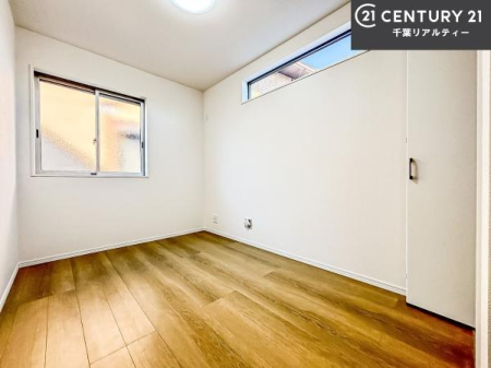 �q������ �|���o�������Ȃ��������́A���q�l�̂������Ƃ��Ă����S�ł��I
���[�X�y�[�X���[�����Ă���̂ŎU�炩�������������T�b�ƕЕt�����܂��I