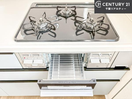 �L�b�`�� �R�����͎O������̂ł������̓����i�s���ł��܂��B
�������O�����t���ł��B�����X�y�[�X���L�X���Ă���׍�Ƃ����₷���I�g�����肪�ǂ��V�X�e���L�b�`���ł��I