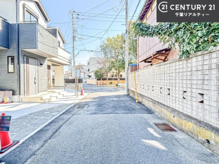 �O�ʓ��H�܂ތ��n�ʐ^ ���ӊ���A���q�l�̂���]�ɍ������������ꏏ�ɂ��ē���v���܂��B�Z��[���A�h�o�C�U�[�ɂ�邲���k������܂��B���Ђ͂��₢���킹�ɑ��Ή����܂��I���҂������܂���I