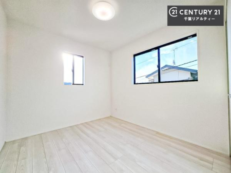 �m�� 2�ʍ̌����m�ۂ������邢�����́A���ʂ����ǂ��A���邭��ϋ��S�n�̗ǂ���ԂƂȂ��Ă���܂��B�����b�N�X���ĉ߂�����S�n�̗ǂ��������ł��I���̖ڊo�߂��X�b�L�����܂��ˁI