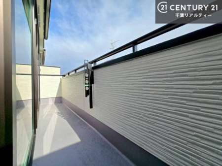 �o���R�j�[ �z������ǍD�ȃo���R�j�[�ł��I���ꂽ���ɂ͐�������n����J���I�Ȏ��Ԃ��y���߂܂��B