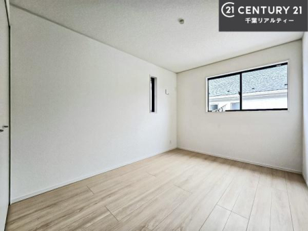 �q������ �|���o�������Ȃ��������́A���q�l�̂������Ƃ��Ă����S�ł��I
���[�X�y�[�X���[�����Ă���̂ŎU�炩�������������T�b�ƕЕt�����܂��I