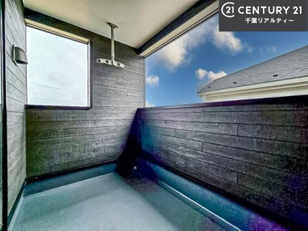 �o���R�j�[ �z������̗ǂ��o���R�j�[�ŁA�����󕨂��悭���������ł��ˁI
���V�C�̗ǂ����ɂ̓o���R�j�[�֏o�ă��t���b�V������̂��C�����悳�����ł��B