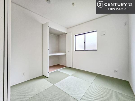 �a�� �a���ł͂��q�l���]��ł����������S�z�͂قƂ�ǂ���܂���B
�Ǝ��̍��ԂɃ}�}��p�p���Q�����Ŏg����x�e�X�y�[�X�Ƃ��Ă����p�I