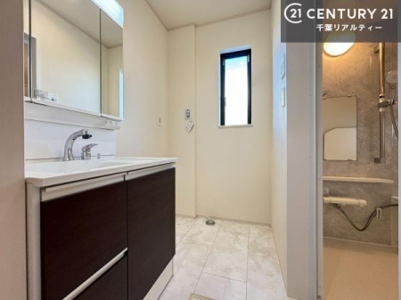 ���ʑ�E���ʏ� �����t���̖��邢���ʎ��ł��I���C�������ɓ���ւ����ł��Đ����ɕۂ��Ƃ��ł��܂��I���R�����������ނ̂ł����ς̎d�オ����ǂ��Ȃ�܂��ˁI