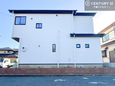 ���̑����n �����T���̂������E���v�]�E������ȂǁA���Ȃ�ƕ��ЃX�^�b�t�܂ł��\���t�����������I�s���Y�Ɋւ��邱�ƂȂ�A�ǂ̂悤�Ȃ��Ƃł����S���ӑΉ������Ē����܂��B
