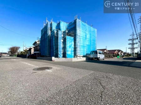 �O�ʓ��H�܂ތ��n�ʐ^ �y���n�̔���J�Ò��z���邭�J���I�Ȋp�n�ł�������ґ�Ȃ��Z�܂������܂��񂩁B