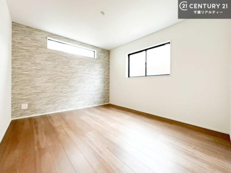 �Q�� �A�N�Z���g�N���X����ۓI�ȁA�������ȗm���B
�����������F��������Ԃɍʂ��Y���A�S���炮�Q���Ƃ��ĉ��K�ɂ��g�����������܂��B