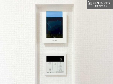 ���̑� TV���j�^�[�t���C���^�[�z���ł��q�l�̂�����Ԓ��Ȃǂ����S�ł��ˁB�{�^���ЂƂł����C�̏������ƂƂ̂��I�I�[�g�o�X���B