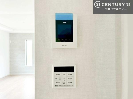 ���̑� TV���j�^�[�t���C���^�[�z���ł��q�l�̂�����Ԓ��Ȃǂ����S�ł��ˁB�{�^���ЂƂł����C�̏������ƂƂ̂��I�I�[�g�o�X���B