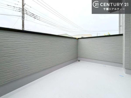 �o���R�j�[ �o���R�j�[��񂩏��ɐ݂�����Ƃ�̂���݌v�B�p�r�ɍ��킹�Ďg���������ł��A�����̕�炵�����K�ɃT�|�[�g���܂��B