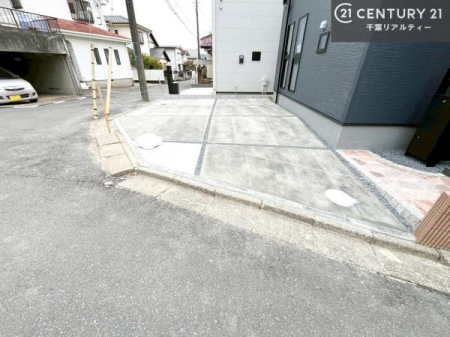 ���ԏ� �J�[�X�y�[�X2�䒓�ԉ\�B�����̒ʋ΂₨�������ɕ֗��ŁA���q���ɂ���Ƃ�������Ă��g�����������܂��B