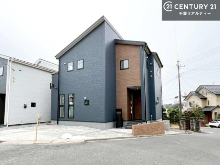 ���̑����n �����T���̂������E���v�]�E������ȂǁA���Ȃ�ƕ��ЃX�^�b�t�܂ł��\���t�����������I�s���Y�Ɋւ��邱�ƂȂ�A�ǂ̂悤�Ȃ��Ƃł����S���ӑΉ������Ē����܂��B
