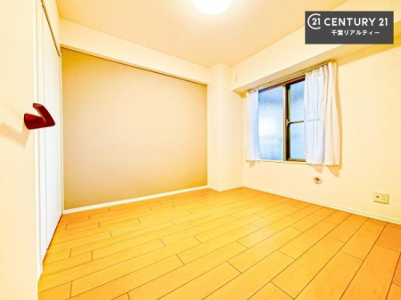 �q������ �|���o�������Ȃ��������́A���q�l�̂������Ƃ��Ă����S�ł��I
���[�X�y�[�X���[�����Ă���̂ŎU�炩�������������T�b�ƕЕt�����܂��I