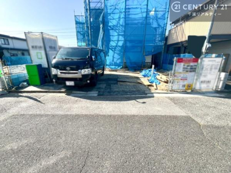 ���ԏ� ���ԃX�y�[�X��3�䕪����܂��I�i�I�v�V�����j�Z�J���h�J�[�͂������A�o�C�N�⎩�]�ԂȂǂ��u���ꏊ�ɍ���܂���B