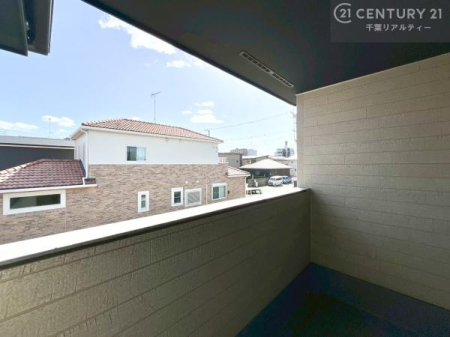 �o���R�j�[ �C���i�[�o���R�j�[�I�������t���Ă���̂ŁA�}�ɉJ���~���Ă��G��ɂ������S�I�������������J�b�g���Ă����̂ŁA���V�C�̗ǂ����́A���O�֏o�Đ[�ċz����̂��悳�����ł��I