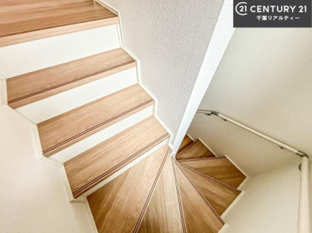 ���̑����� �K�i�͖��邭�萠������Ă��܂��B���q�l�₲�N�z�̕������S���Ă����p�����܂��ˁB