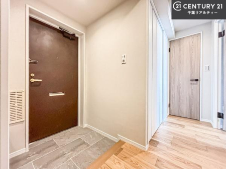 ���� ���ċA���Ă��Ă��A�������܁I�����������Ȃ�A�D�����}������Ă�����ԂɂȂ��Ă��܂��B
���邭��������錺�ւł��I