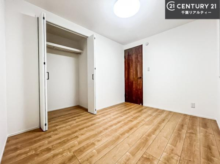 ���[ ���[�X�y�[�X�[�����Ă��܂��I�}�Ȃ��q�l�����q���Ă��U�炩�������������T�b�ƕЕt�����܂��I�������̃X�y�[�X�����܂��Ƃ肠�邨���������o���邱�Ƃ��o���܂��I