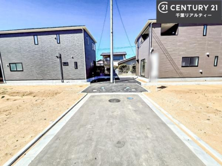 �O�ʓ��H�܂ތ��n�ʐ^ �O�ʓ��H��4���I�z����ǍD�ȗ��n�ł��B
