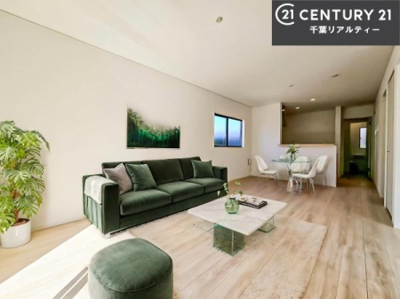 ���r���O �Ƌ��CG�p�[�X�ł��B�S�n�ǂ����r���O�͉Ƒ������R�ƏW�܂�܂��B�Ƒ��c�R�̎��Ԃ����������ł��B���Ƒ��ƁA����w�[���������Ԃ��߂��������ł��ˁB