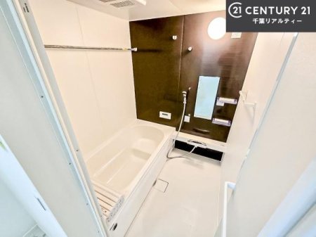 ���� �������������l�̕��͋C�̃o�X���[���́A�����o�Ă��ăo�X�^�C�����[���I
���d���撣���Ă��邲�J���ɂ��D�݂̓����̓����܂����āA�y����ł݂Ă͂������ł��傤���H