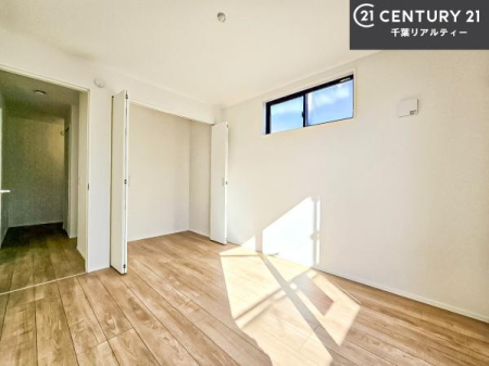 �Q�� �D���������������ޗm���́A���̖ڊo�߂��C�������ǂ������ł��ˁB���������Ԃ��������Ɖ߂������Ƃ��ł��܂��B�D�����F�����̃t���[�����O���ǂ�ȉƋ�ɂ��}�b�`���܂��I