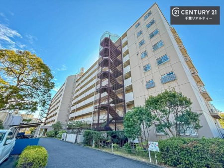 ���̑����n �����T���̂������E���v�]�E������ȂǁA���Ȃ�ƕ��ЃX�^�b�t�܂ł��\���t�����������I�s���Y�Ɋւ��邱�ƂȂ�A�ǂ̂悤�Ȃ��Ƃł����S���ӑΉ������Ē����܂��B
