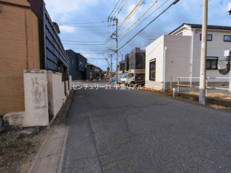 �O�ʓ��H�܂ތ��n�ʐ^ ���ӊ���A���q�l�̂���]�ɍ������������ꏏ�ɂ��ē���v���܂��B�Z��[���A�h�o�C�U�[�ɂ�邲���k������܂��B���Ђ͂��₢���킹�ɑ��Ή����܂��I���҂������܂���I