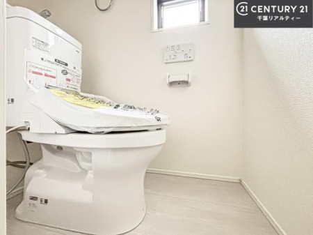 �g�C�� 1�E2�K�Ƀg�C�����������܂��I���̖Z�������ԑт��҂����ɂ��݂����ł��ˁB������Ƃ����������̂���g�C���ł�����ꂪ���₷���ł��I