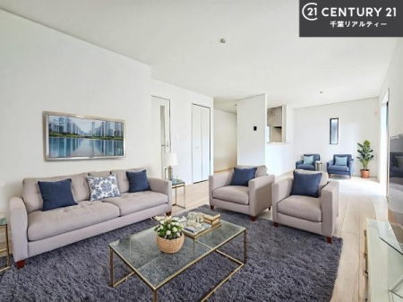 ���r���O �Ƌ��CG�p�[�X�ł��B�J�����̂���L�XLDK�I�\�t�@�[��_�C�j���O�e�[�u����u���Ă������ɂȂ�Ȃ��̂ŉ��K�ɉ߂����܂��I