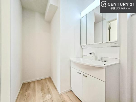 ���ʑ�E���ʏ� �����t���̖��邢���ʎ��ł��I���C�������ɓ���ւ����ł��Đ����ɕۂ��Ƃ��ł��܂��I���R�����������ނ̂ł����ς̎d�オ����ǂ��Ȃ�܂��ˁI