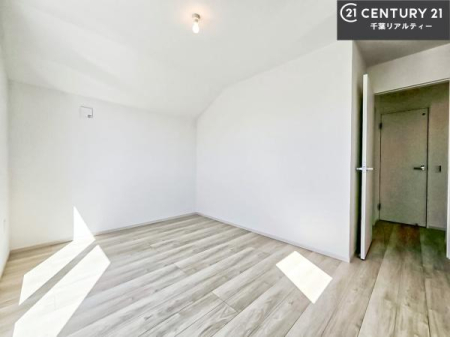 �m�� ���邢�����́A���ʂ����ǂ��A���邭��ϋ��S�n�̗ǂ���ԂƂȂ��Ă���܂��B�����b�N�X���ĉ߂�����S�n�̗ǂ��������ł��I���̖ڊo�߂��X�b�L�����܂��ˁI