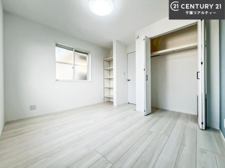 ���[ ���[�X�y�[�X�[�����Ă��܂��I�}�Ȃ��q�l�����q���Ă��U�炩�������������T�b�ƕЕt�����܂��I�������̃X�y�[�X�����܂��Ƃ肠�邨���������o���邱�Ƃ��o���܂��I