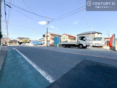 �O�ʓ��H�܂ތ��n�ʐ^ ���ӊ���A���q�l�̂���]�ɍ������������ꏏ�ɂ��ē���v���܂��B�Z��[���A�h�o�C�U�[�ɂ�邲���k������܂��B���Ђ͂��₢���킹�ɑ��Ή����܂��I���҂������܂���I