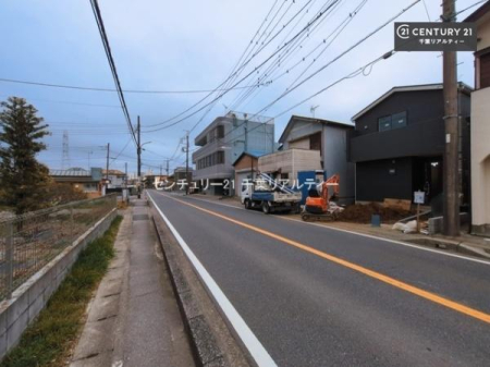 �O�ʓ��H�܂ތ��n�ʐ^ ���ӊ���A���q�l�̂���]�ɍ������������ꏏ�ɂ��ē���v���܂��B�Z��[���A�h�o�C�U�[�ɂ�邲���k������܂��B���Ђ͂��₢���킹�ɑ��Ή����܂��I���҂������܂���I